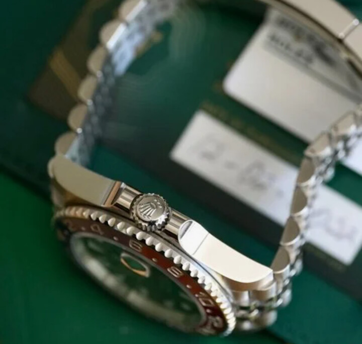 Rolex GMT Master 2 Pepsi