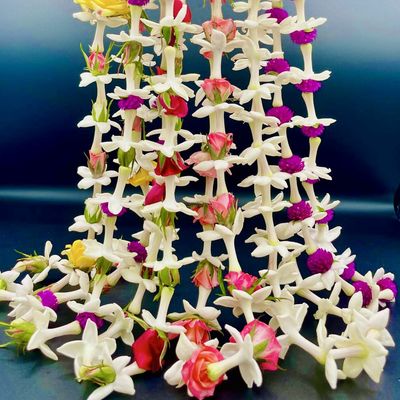 Lei, Stephanotis and Rosebud