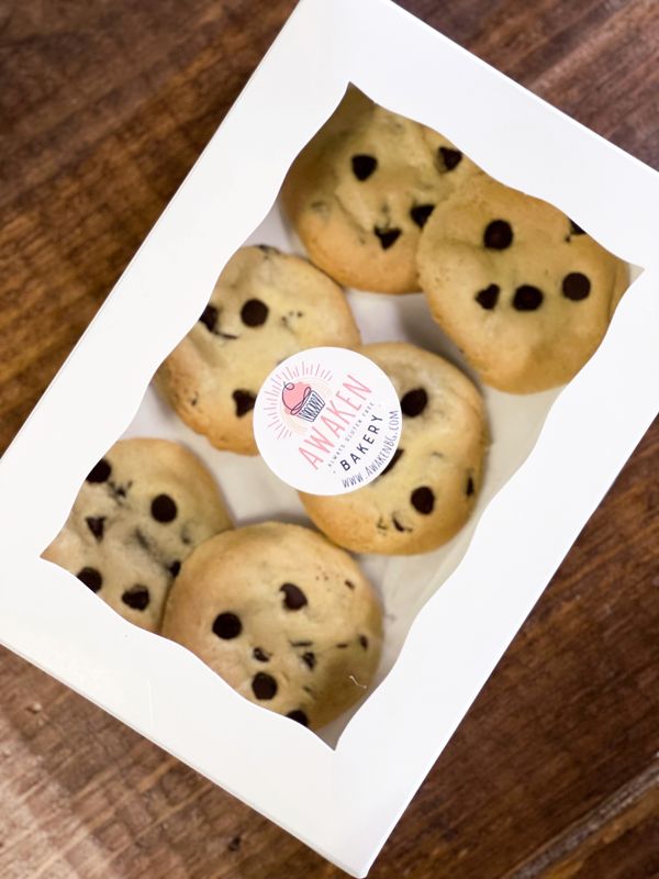 Chocolate Chip Cookies (6 pack)