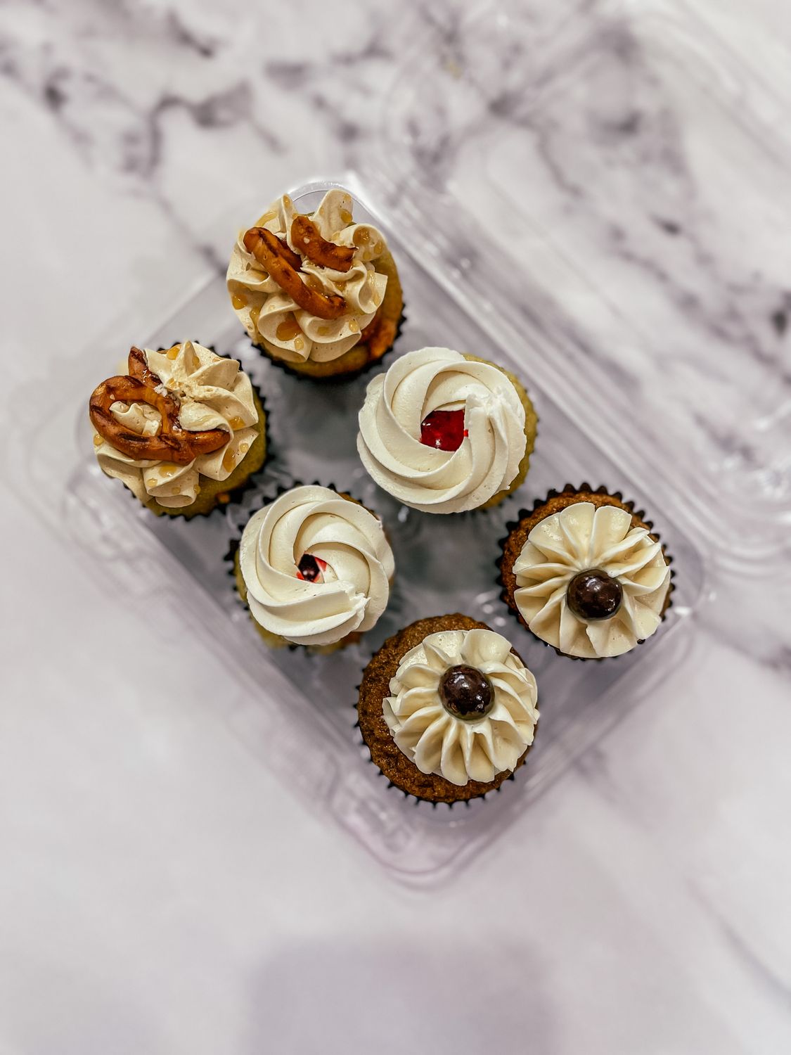 Mini Cupcakes, Assorted 6-Pack