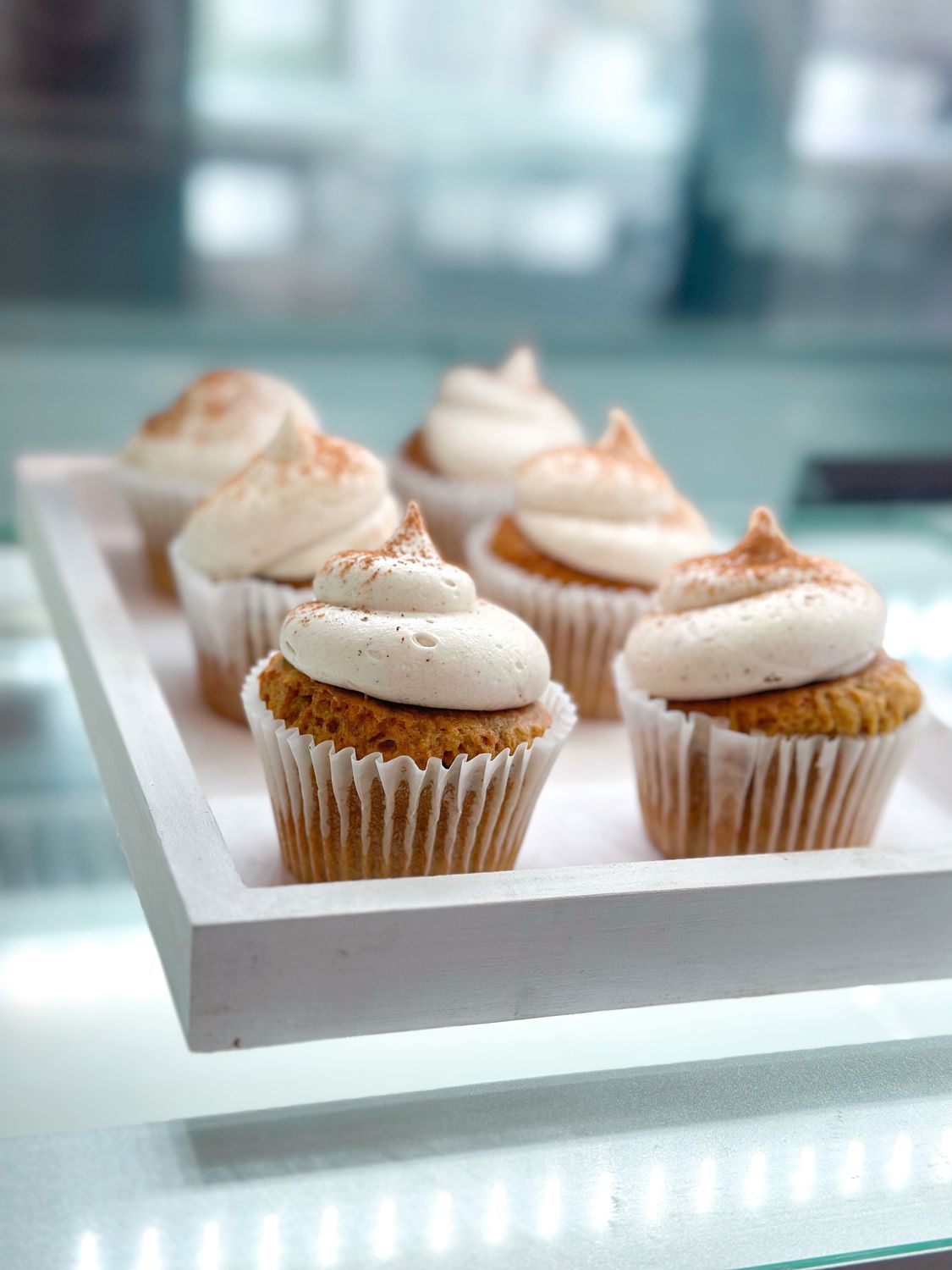 Holiday Pumpkin Spice Cupcakes (DF, half-dozen)