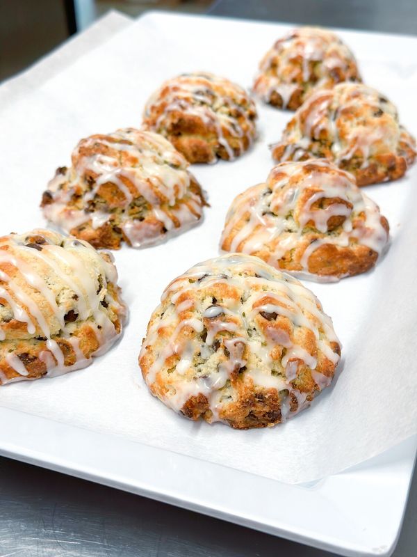 Holiday Chocolate Chip Scones (2-pack)