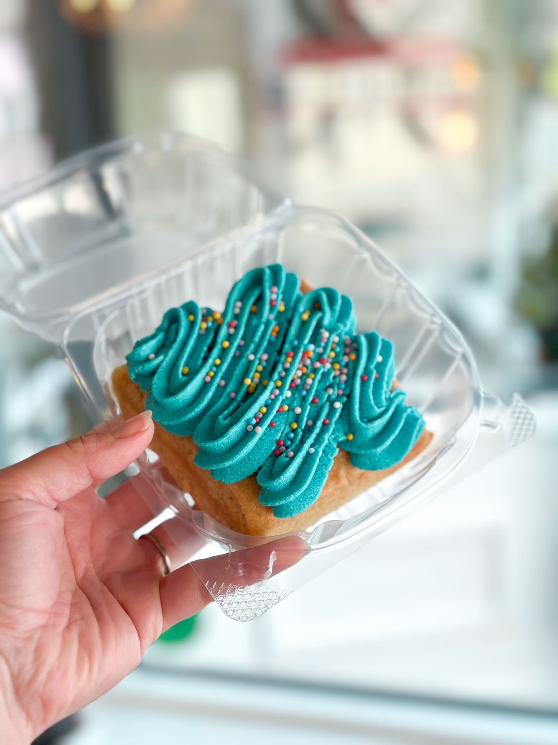 | Sugar Cookie Giant Cake Slab (DF, Frozen)