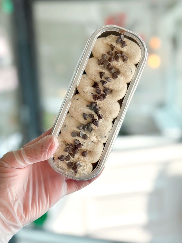 | Cookie Dough Cake Tin (vegan, frozen)