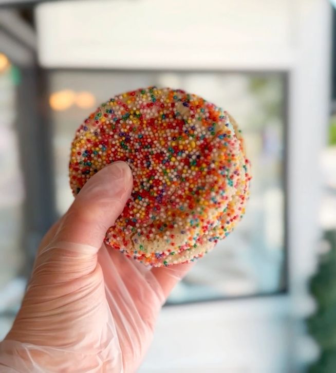 Funfetti Cookies (6 pack, DF)