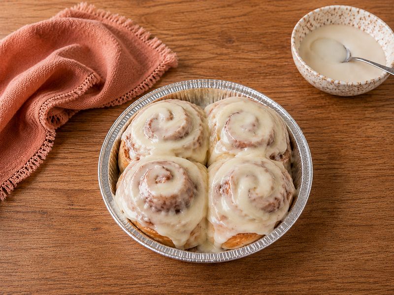 Holiday Apple Pie Cinnamon Roll, 4-Pack