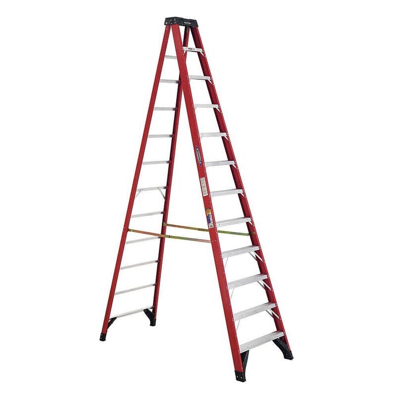 12’ Step Ladder