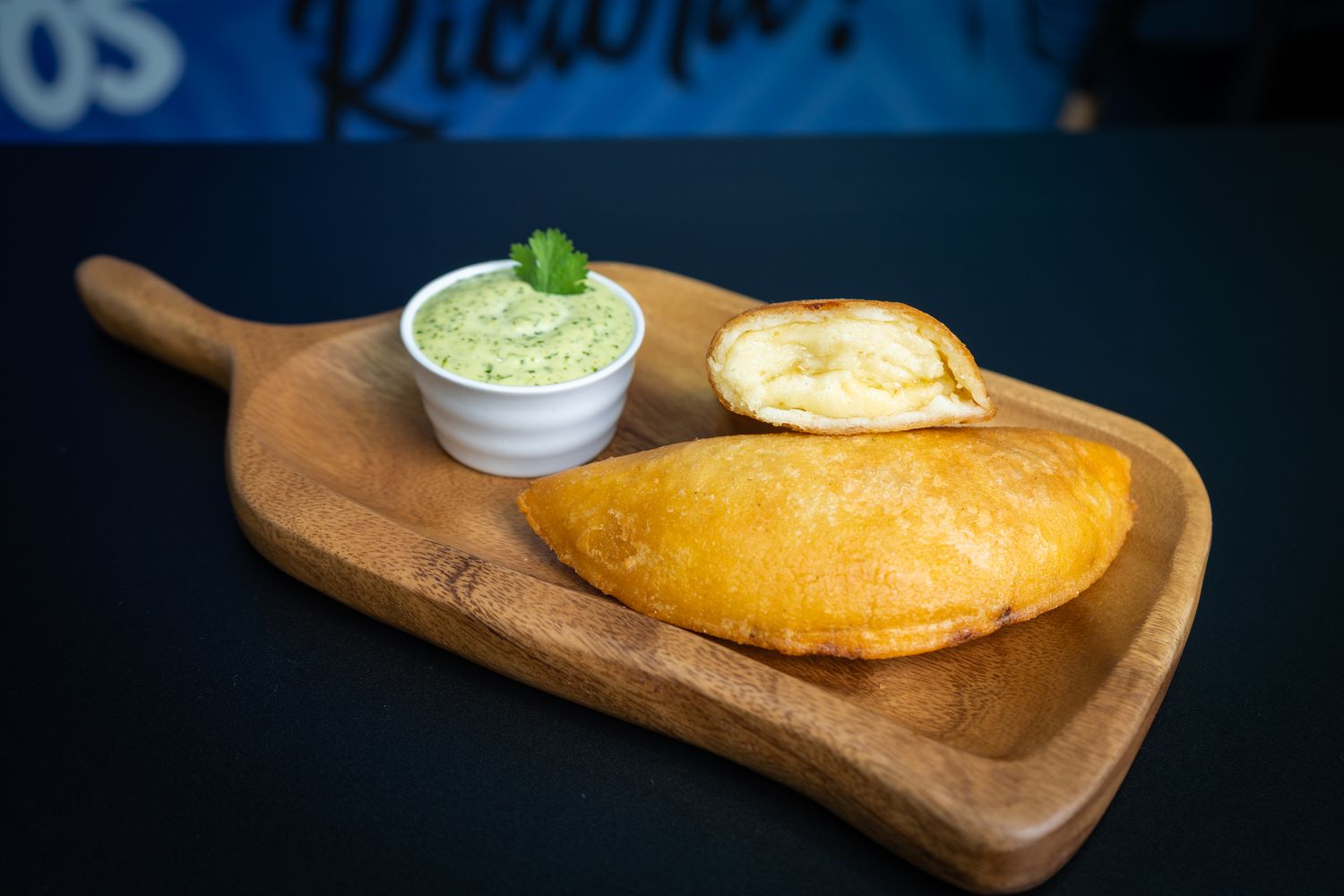 EMPANADA FRITA QUESO BLANCO