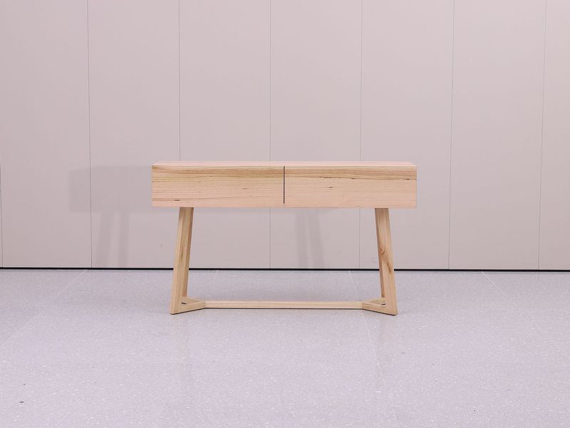RIVA HALL TABLE