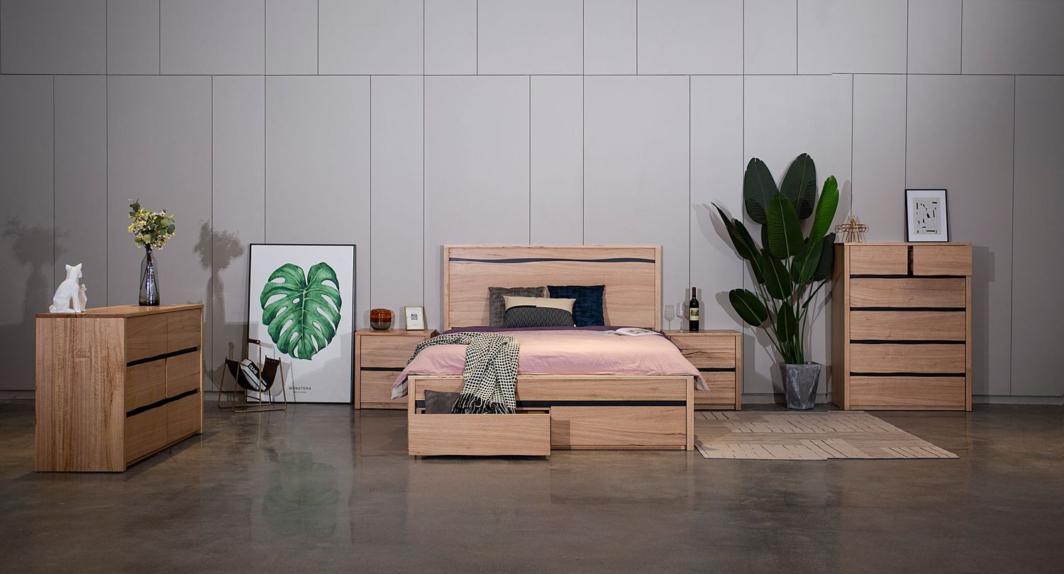 OSLO QUEEN BED