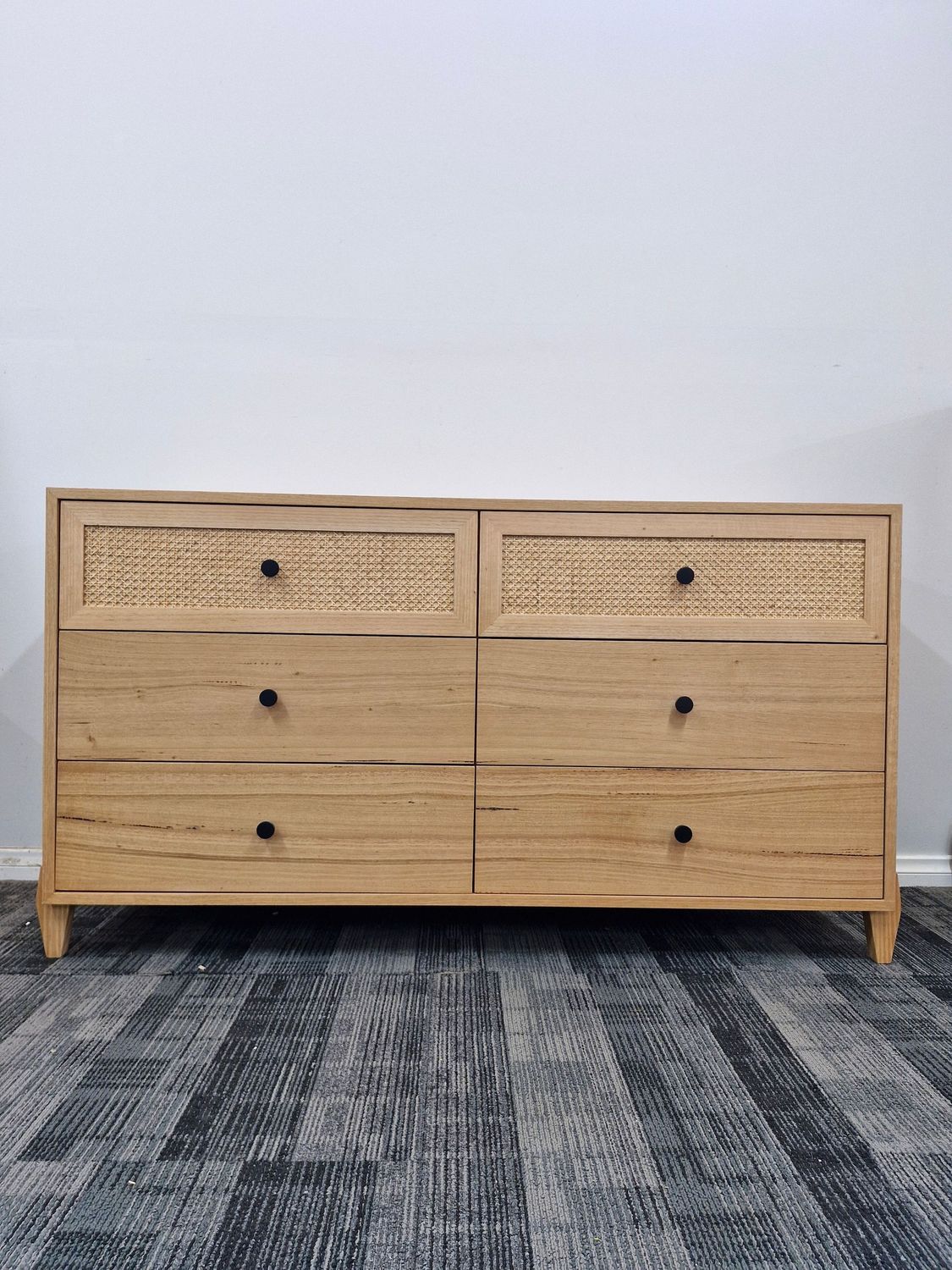RATTAN DRESSER BASE