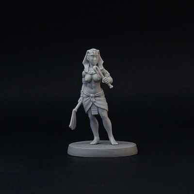 Female Pharaoh Hatshepsut miniature, 28 mm, for wargaming and tabletop RPG