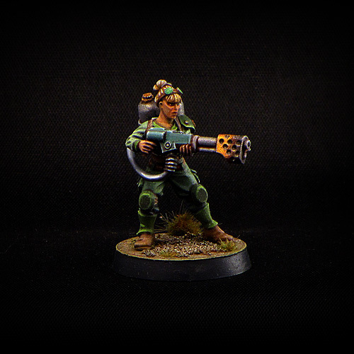 Female Flamer miniature - 28mm for Tabletop & Wargaming