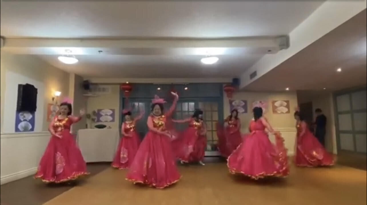 Initiation aux Danses Chinoises avec Yan Mu : Plongez au Cœur d’un Héritage Millénaire !
