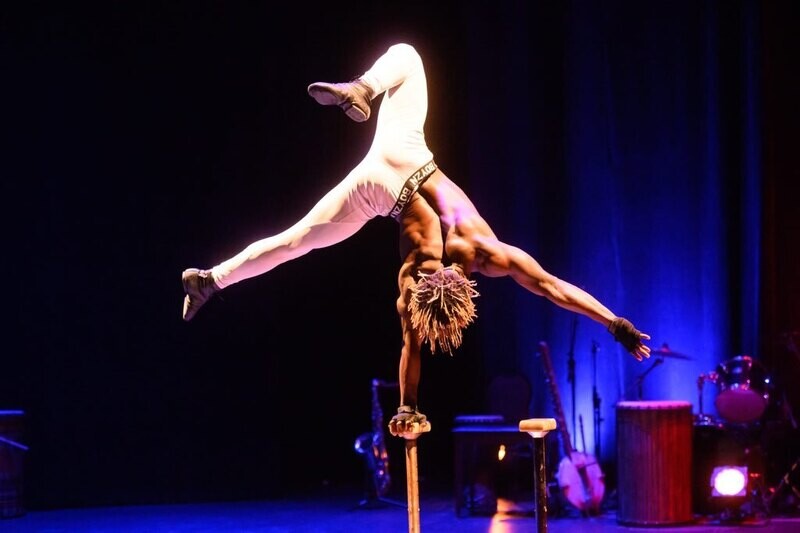 Atelier d&#39;initiation a l&#39;acrobatie guinéenne avec Boblée