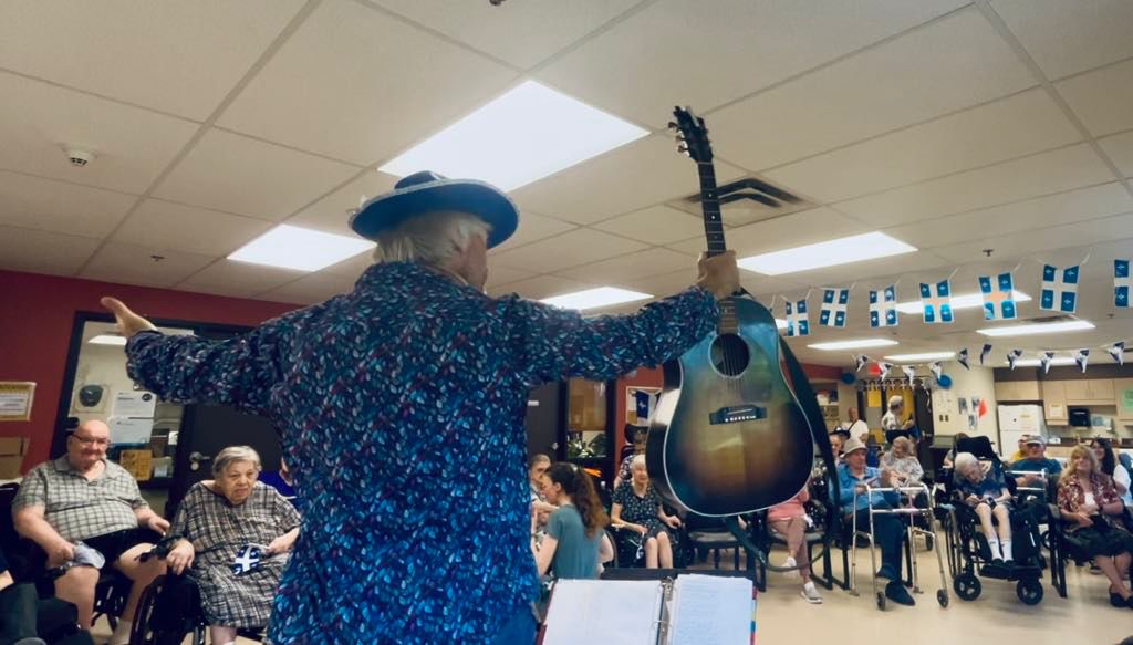 Mathieu Mathieu chante la St-Jean!