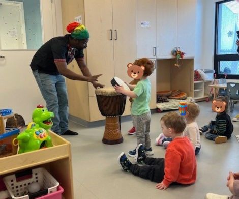 Atelier de percussions haïtiennes  pour tout-petits-Emmanuel Delly