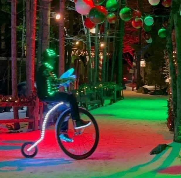 Grand Bicycle lumineux