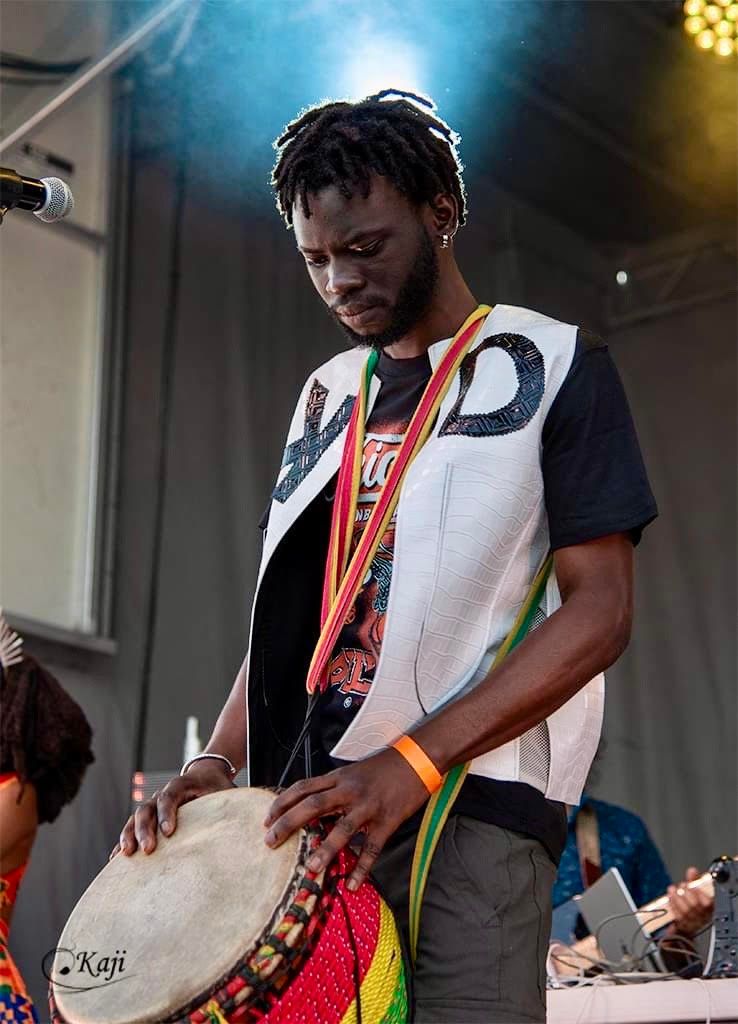 Dakar en sons et en mouvements