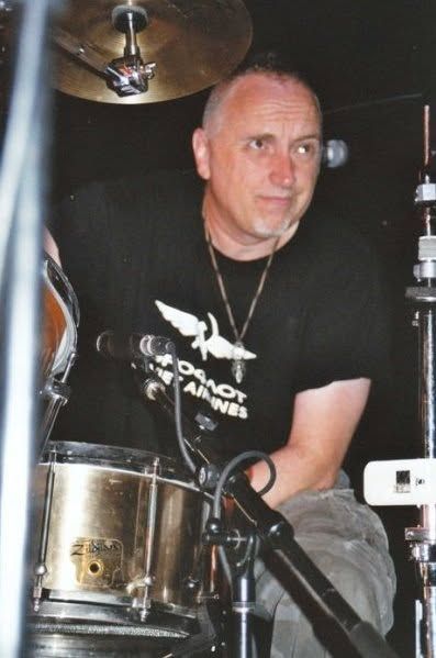 Le batteur au cœur de l’ensemble— Jimmy Bourgoing