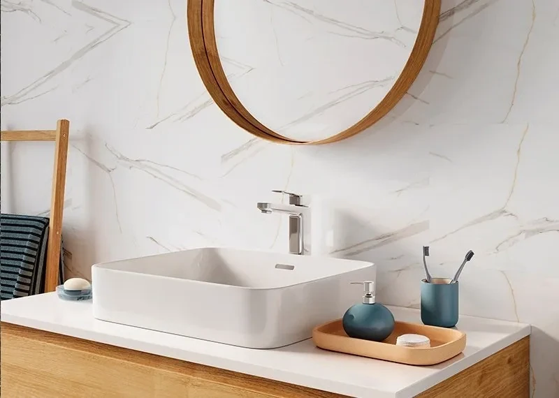VOX VILO SPC SMALL CALACATTA WHITE (2.34sqm pack of 13)