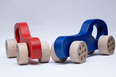 Voitures en bois