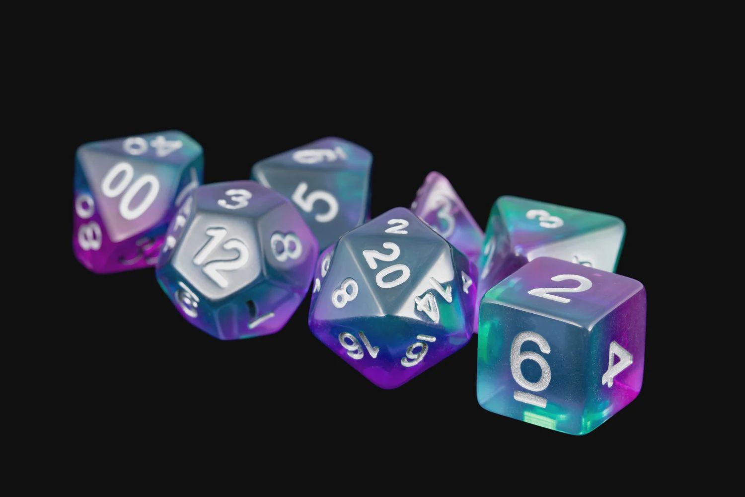 Blue Aurora 16mm Resin Poly Dice Set