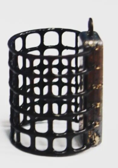 TB Cage Feeders, Size: 30G SMALL