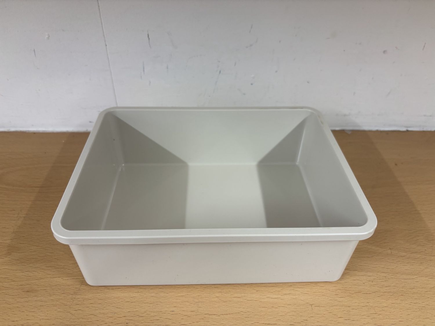 Seadra Internal Spare Bait Tray, Size: 7.5&quot; x 5.7&quot; 1.75 &quot; (Spare for 8L)