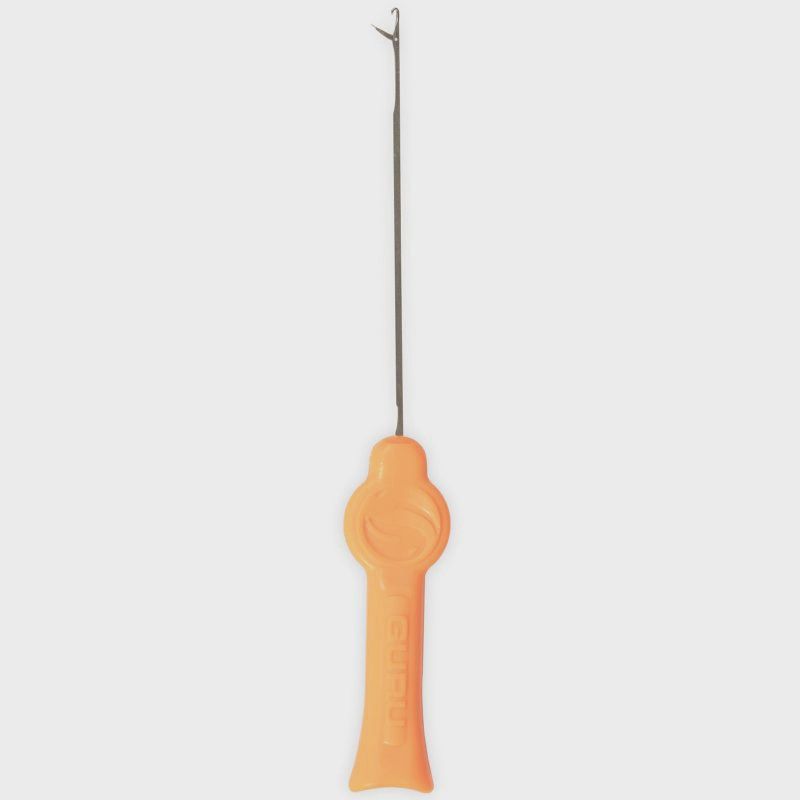 Guru Fine Gated Latch Needle