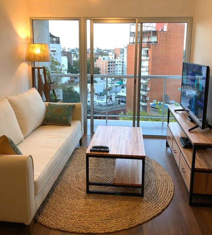 Rack TV 3 cajones + mesa ratona con estante