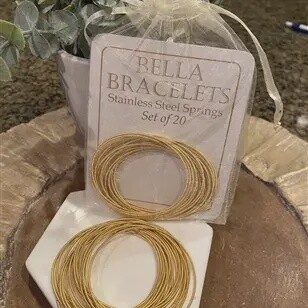 Bella Bracelets, color: Gold