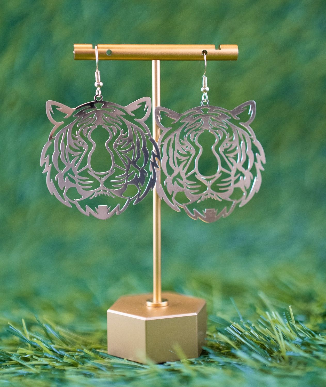 LG Gold Tiger Head Earrings