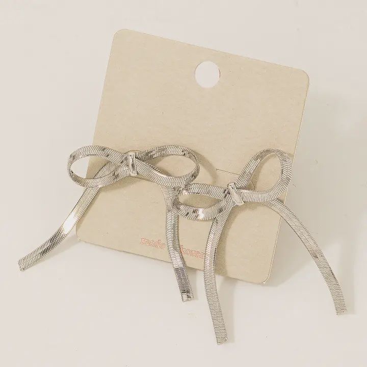 Herringbone Chain Bow earrings, color: Silver