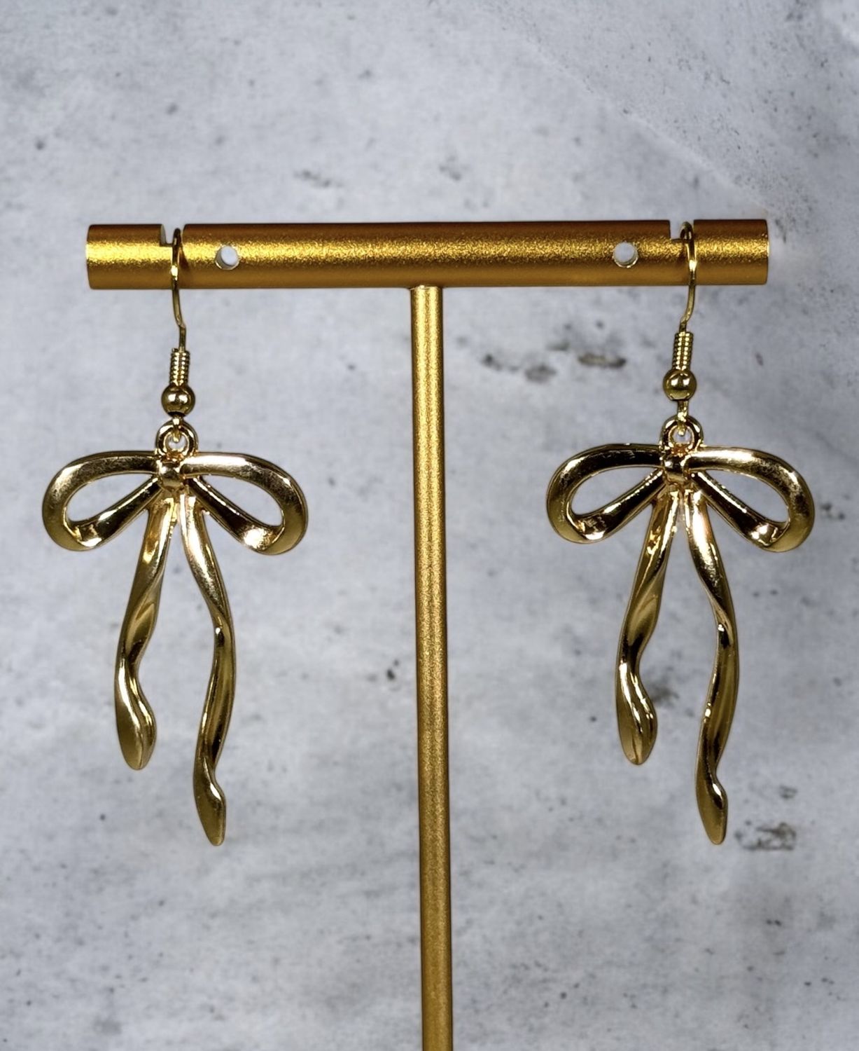 Dangle Bow Earrings Gold