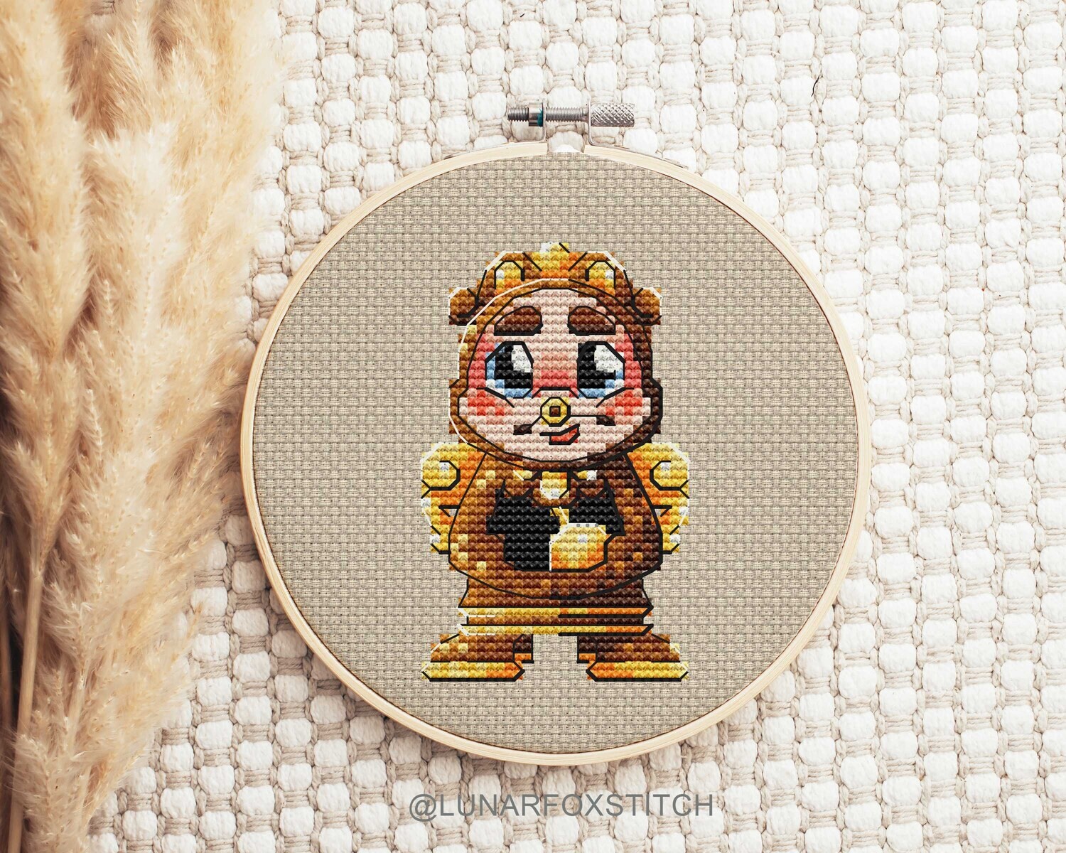 Clock cross stitch pattern