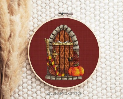 Halloween door red Cross stitch pattern