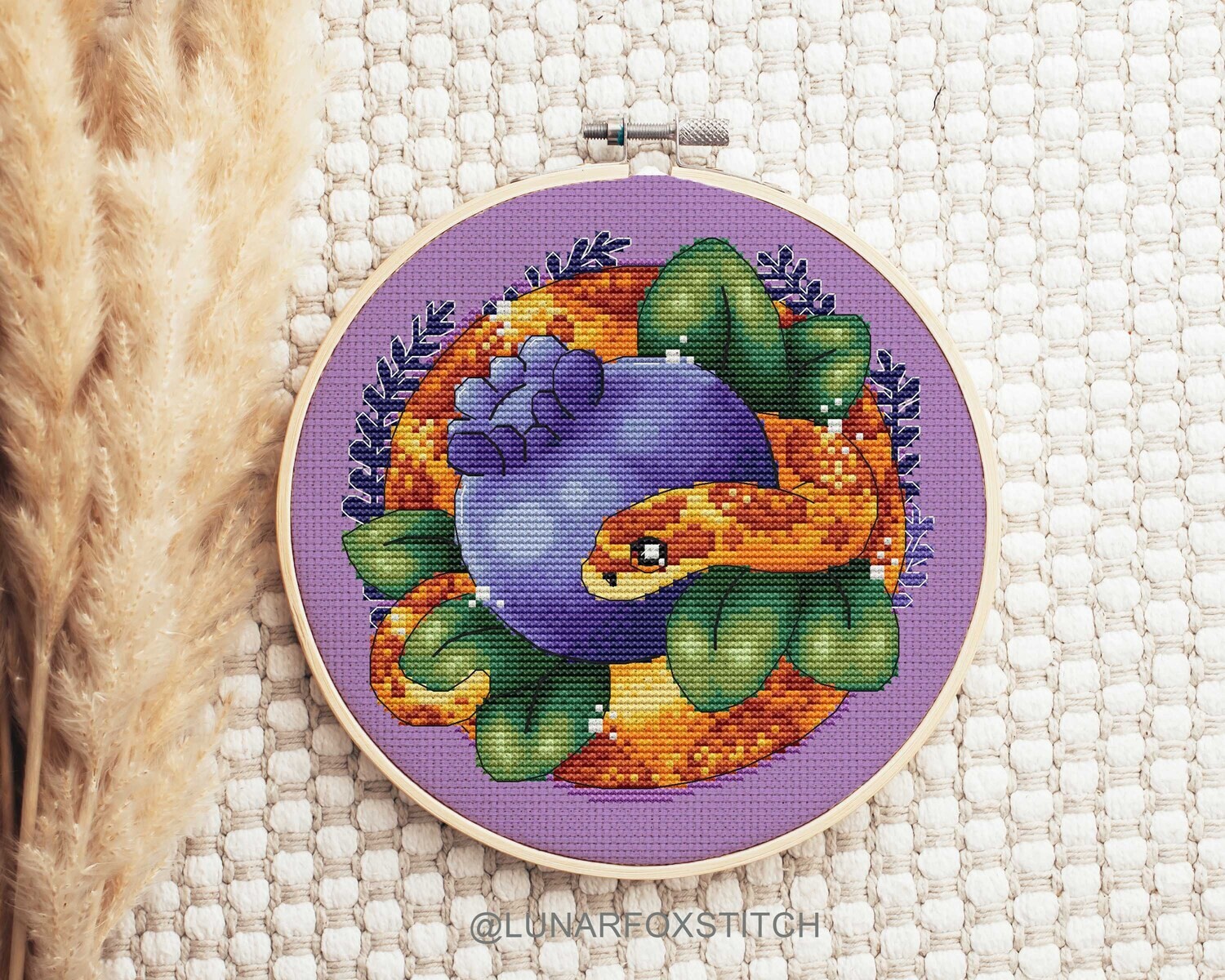 Small blueberry snake cross stitch pattern