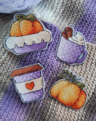 Halloween pumpkin set cross stitch pattern - red color