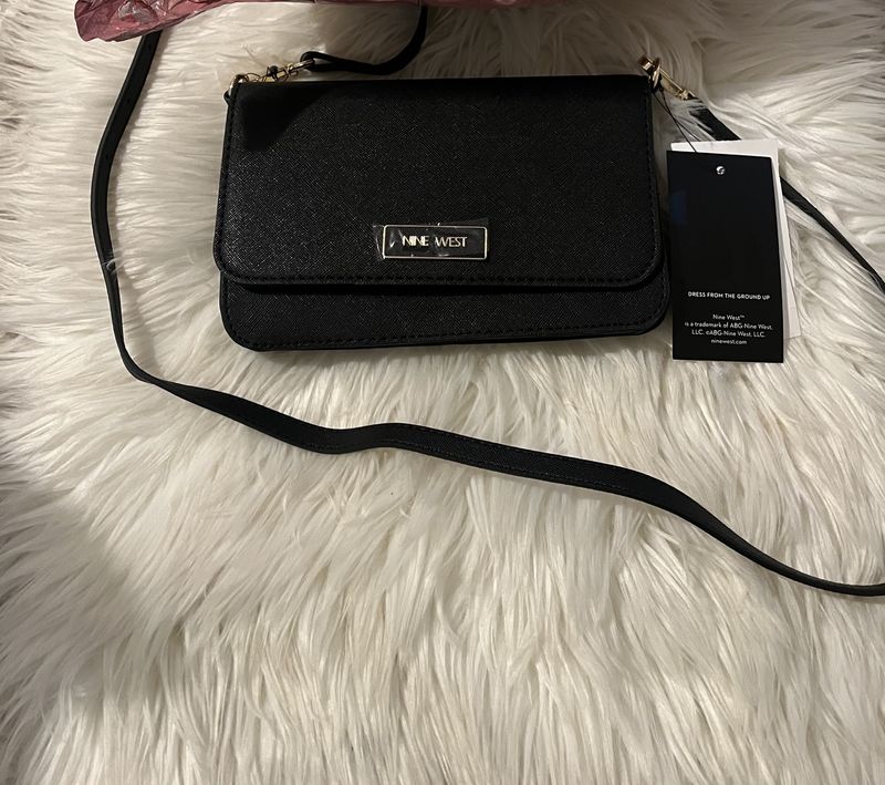 Nine West Side Bag Black