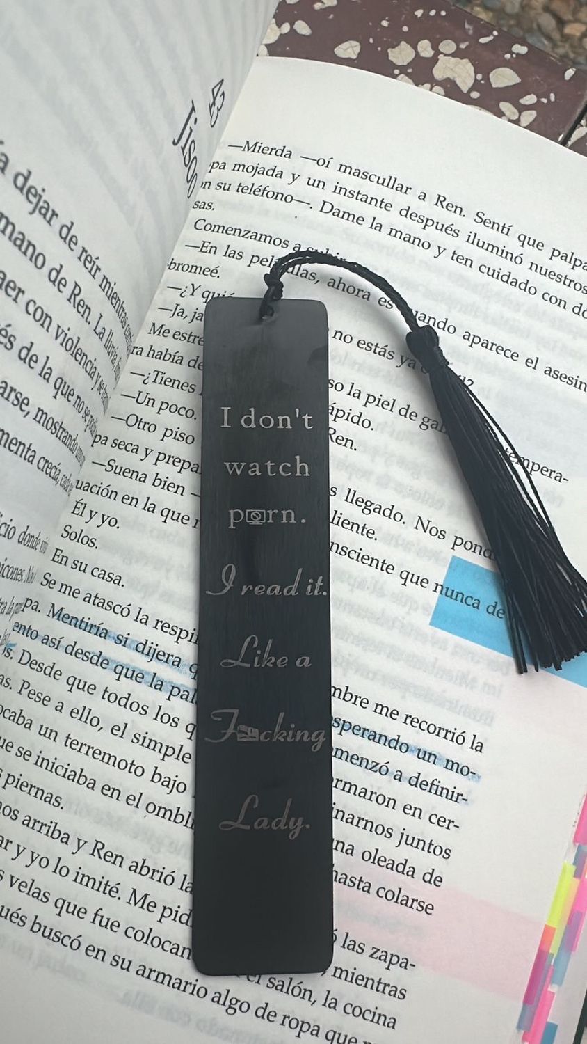 Separador metálico negro | I don’t watch porn