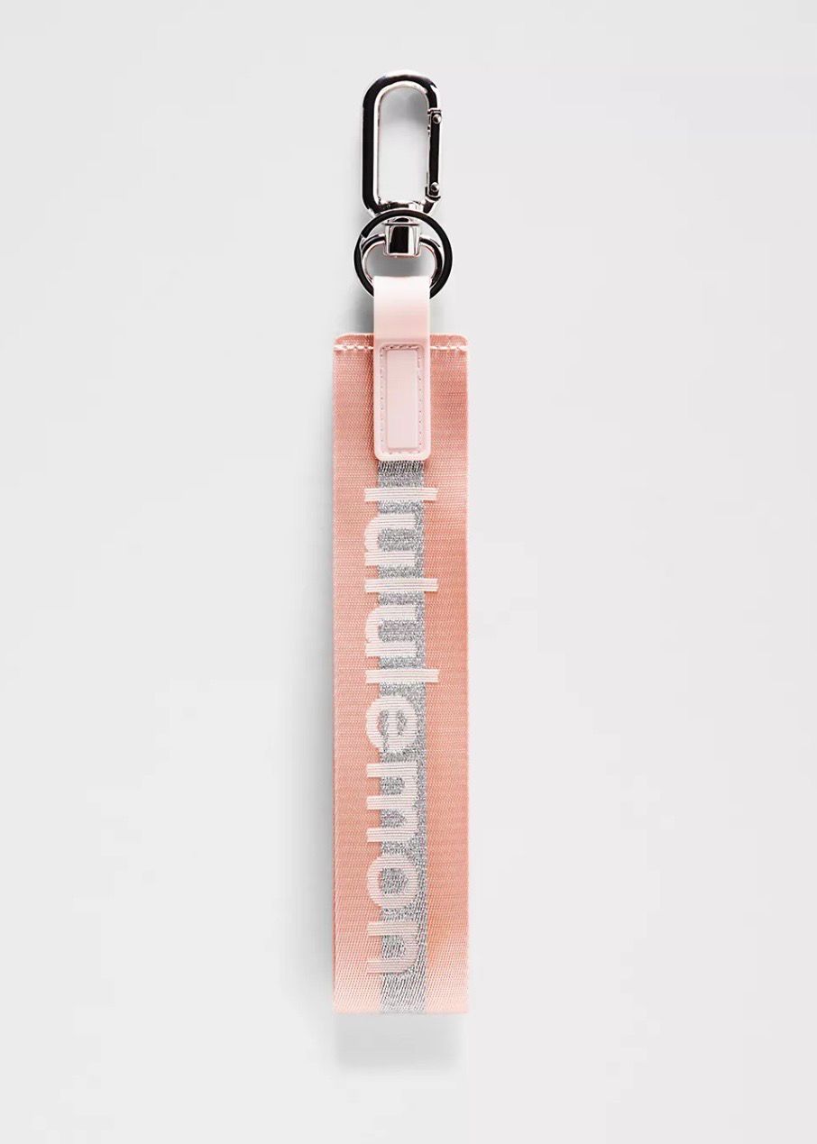 Llavero Lululemon / Pink Silver / original