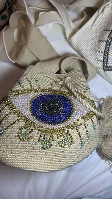Bolso beige ojo turco dorado | Accesorio