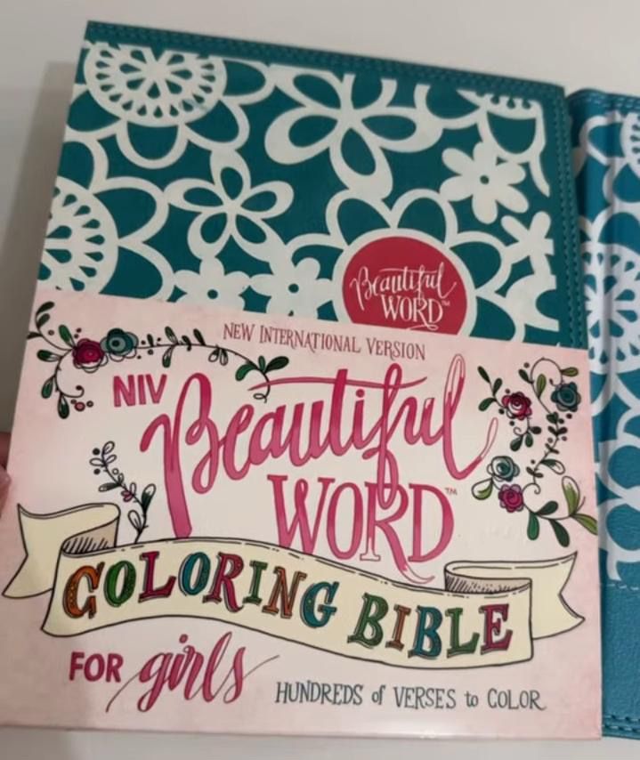 Biblia en ingles para colorear