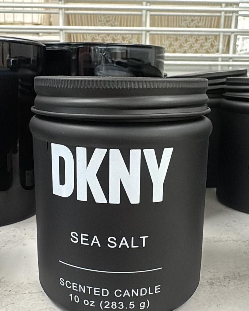 Vela Aromatica de Lujo | DKNY | SAL DE MAR (10 oz) Vela Aromatica de Lujo | DKNY | SAL DE MAR (10 oz)