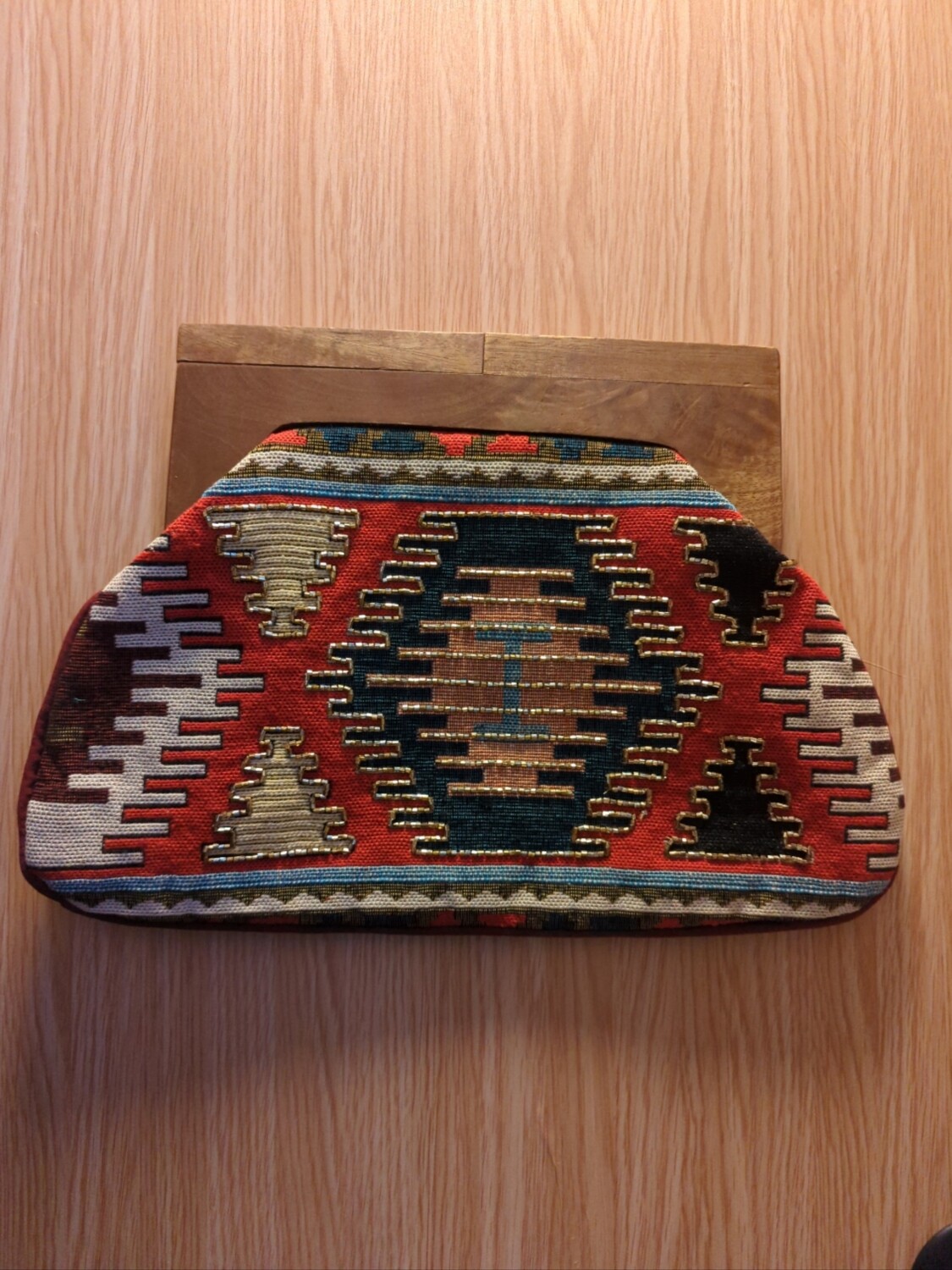 AZTEC PRINT CLUTCH