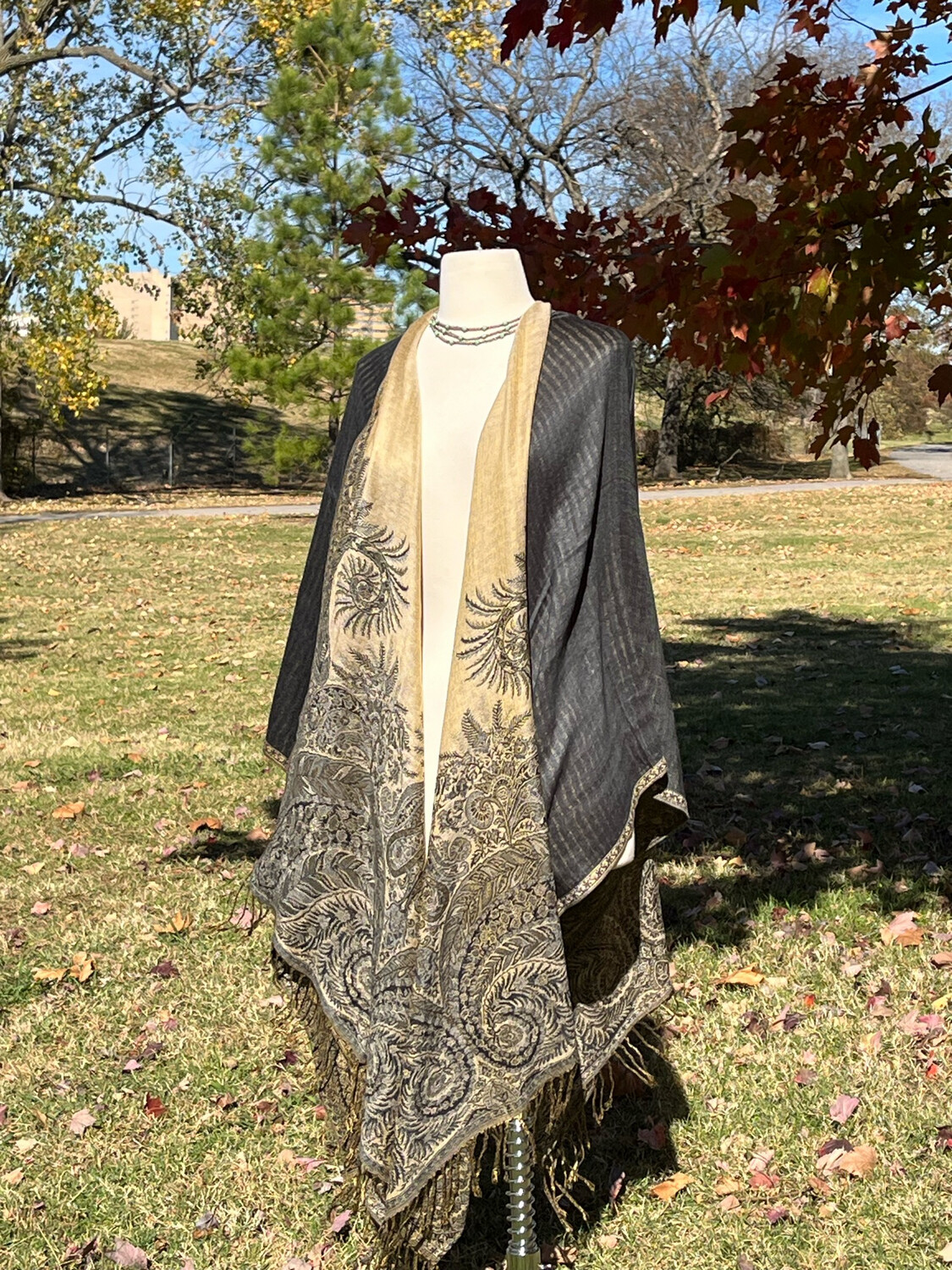 Grey Slate Palm Travel Cape With Tote