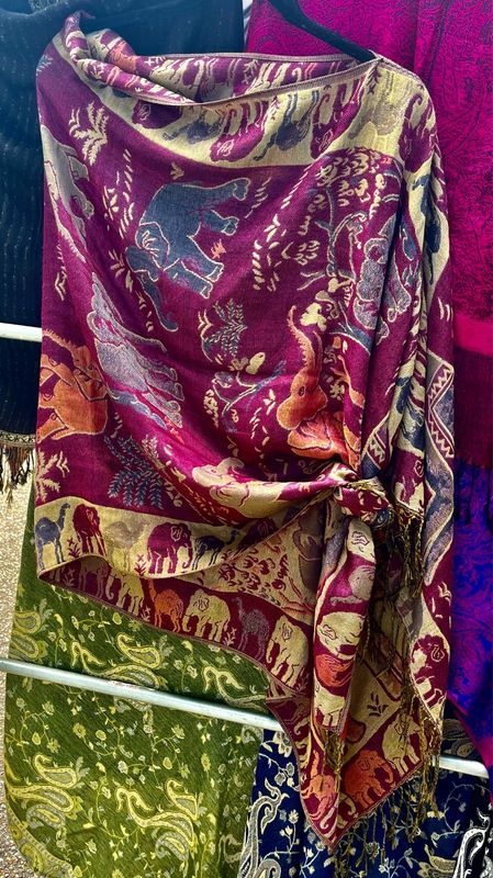 Pink / Tan Elephants And Camels