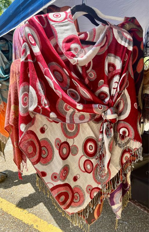 Red / White / Silver Circles Travel Shawl