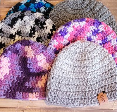 Crochet Beanie Hats: 0-3 Months